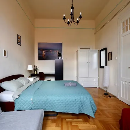 City Views Apartamento
